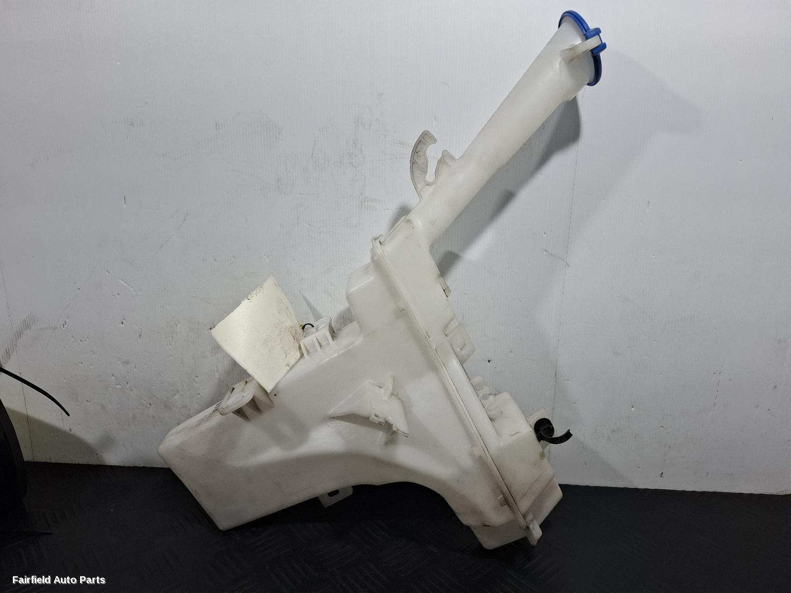 2017-2026 Kia Picanto Washer Bottle