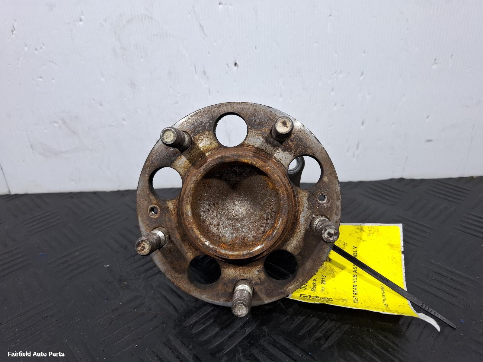 2012-2017 Hyundai I30 Right Rear Hub Assembly