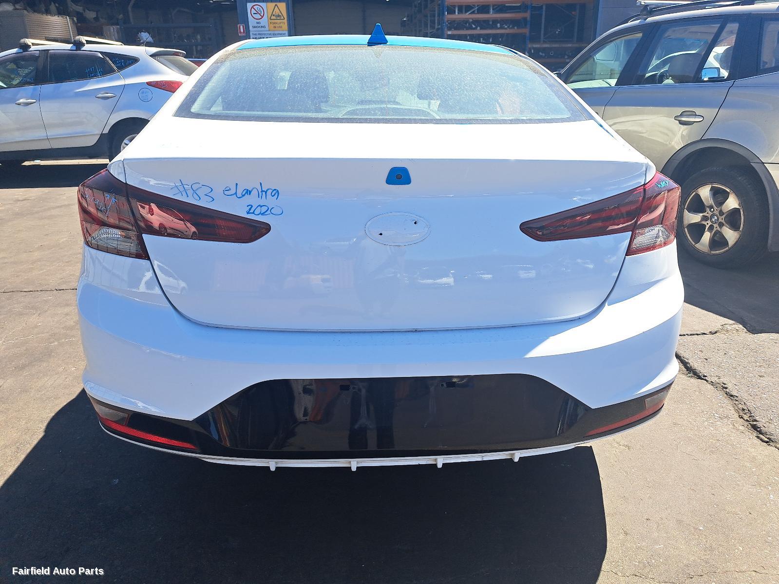 2020 Hyundai Elantra Left Taillight