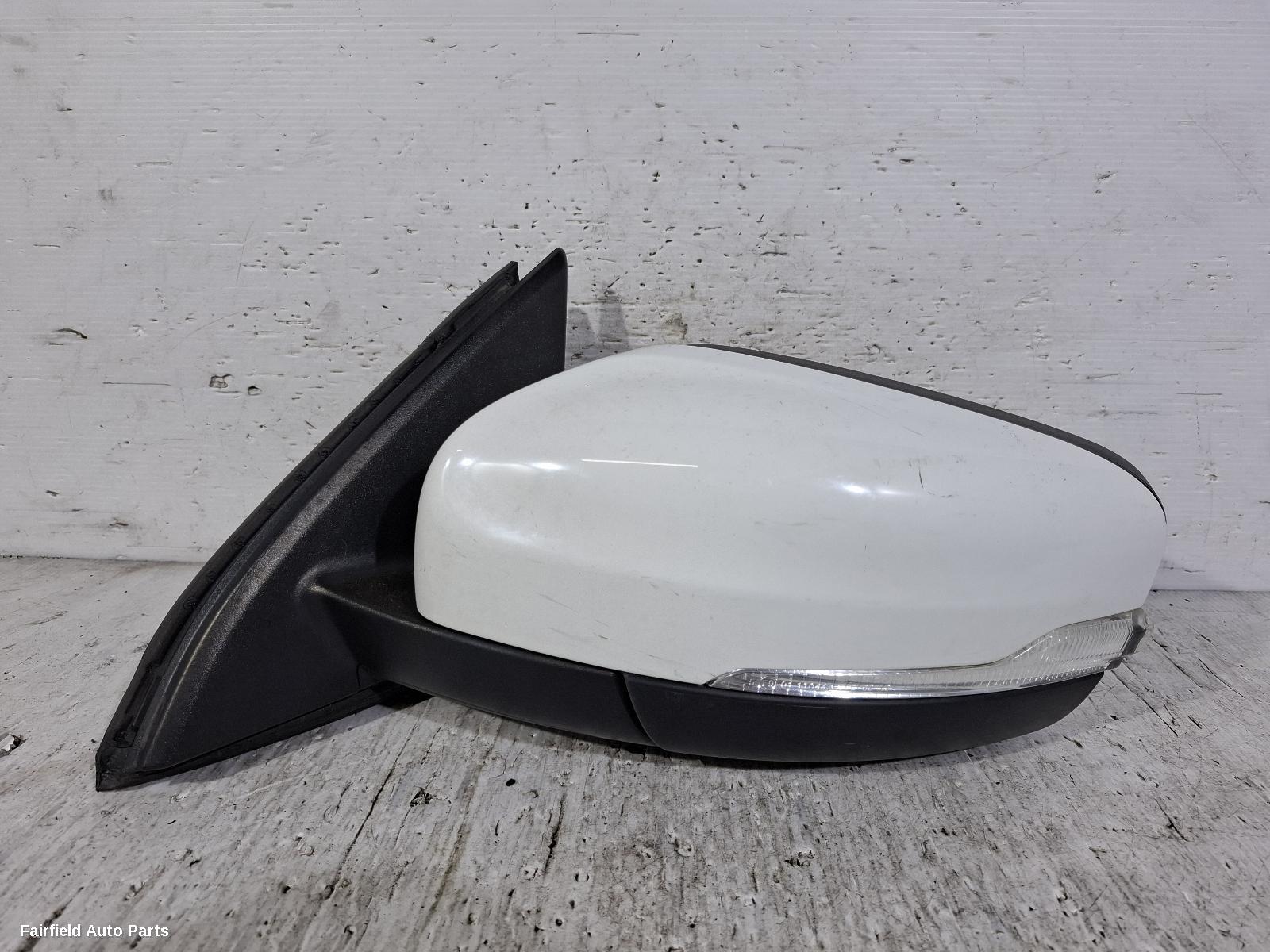 2013-2017 Volvo Xc60 Left Door Mirror