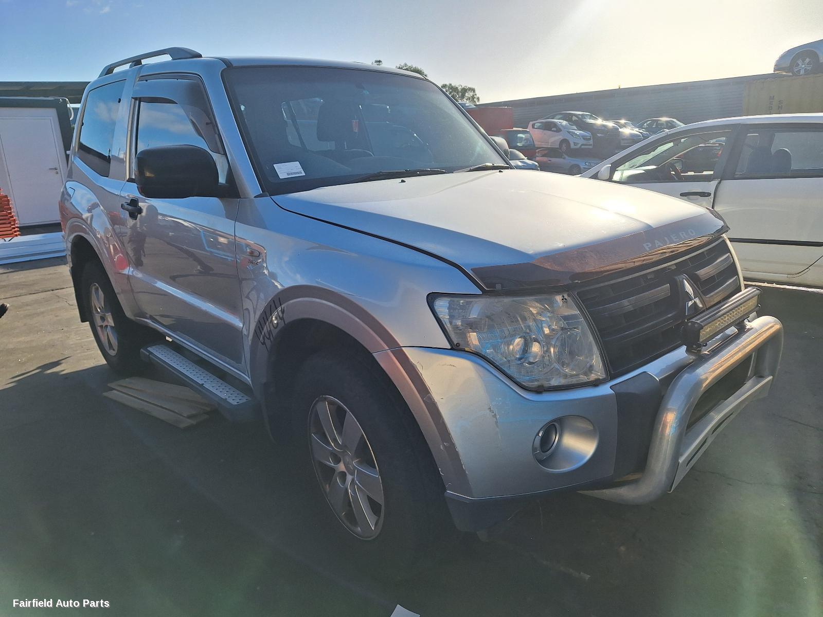 2007 Mitsubishi Pajero A C Compressor