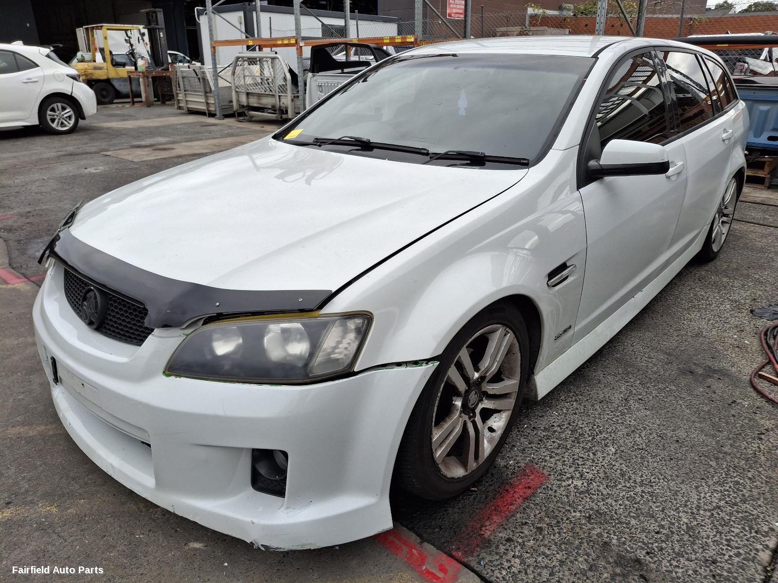 2010 Holden Commodore Rear Garnish