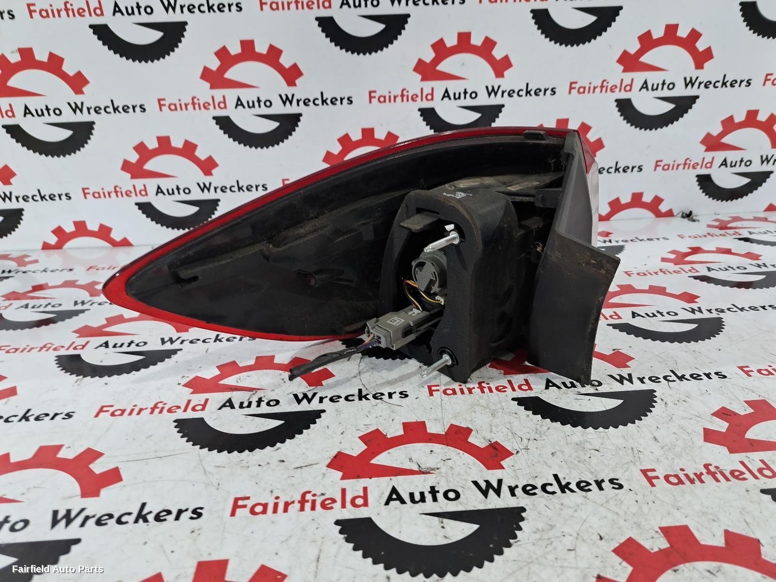 2013 Ford Mondeo Right Taillight