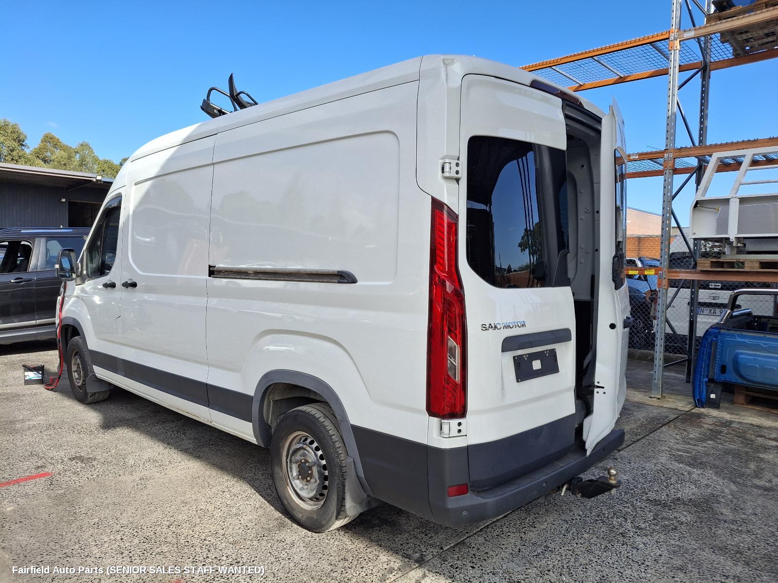2021 Ldv Deliver 9 Left Guard Liner