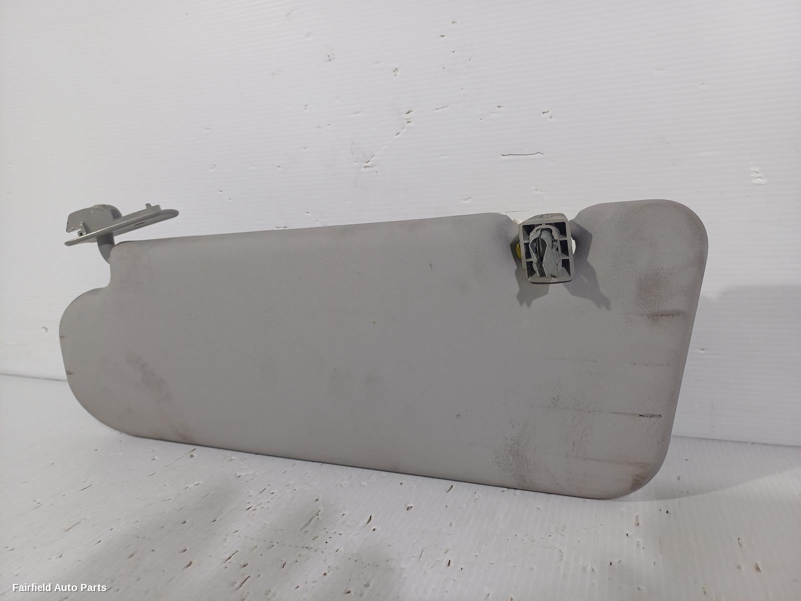 2013-2017 Holden Commodore Sunvisor