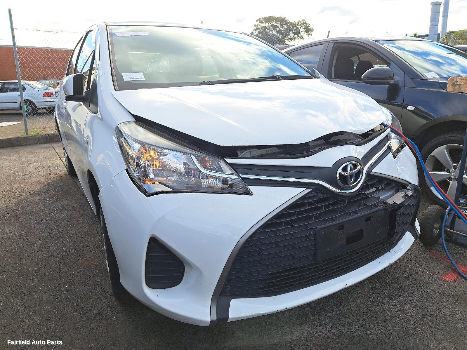 2016 Toyota Yaris Combination Switch