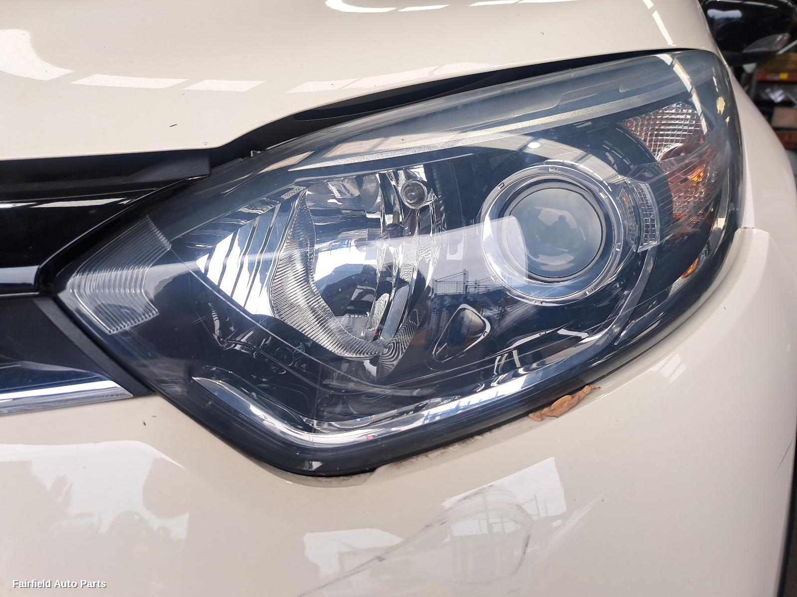 2015 Renault Captur Grille
