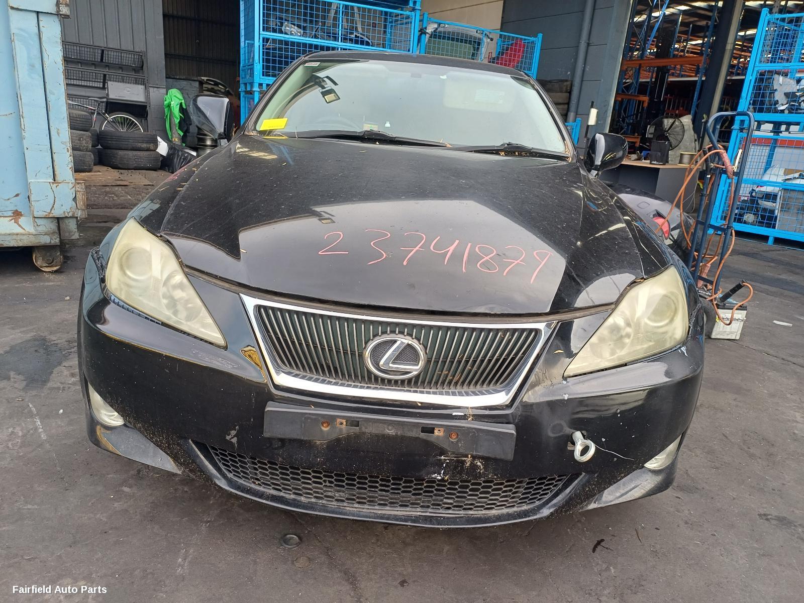 2007 Lexus Is250/is250c Left Indicator Fog Side