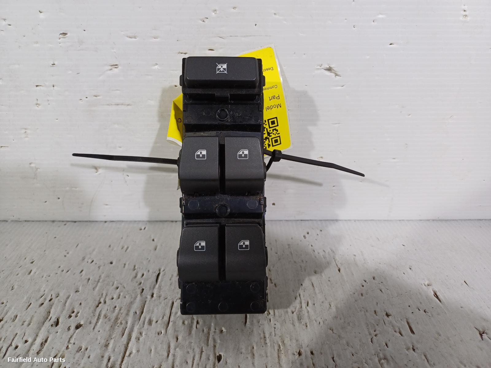 2017-2024 Hyundai I30 Pwr Dr Wind Switch