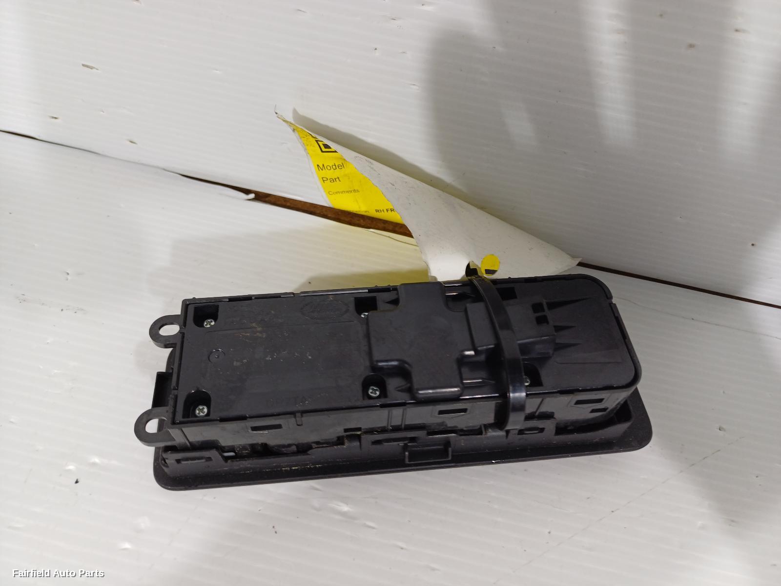 2015-2026 Land Rover Discovery Sport Pwr Dr Wind Switch