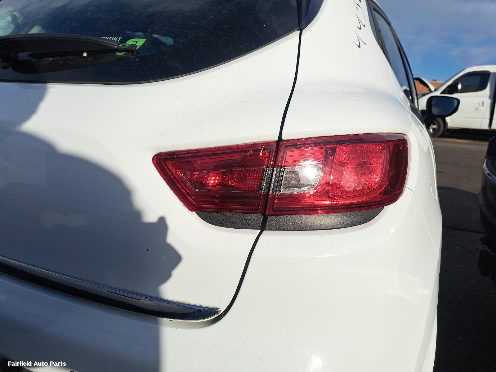 2017 Renault Clio Right Taillight