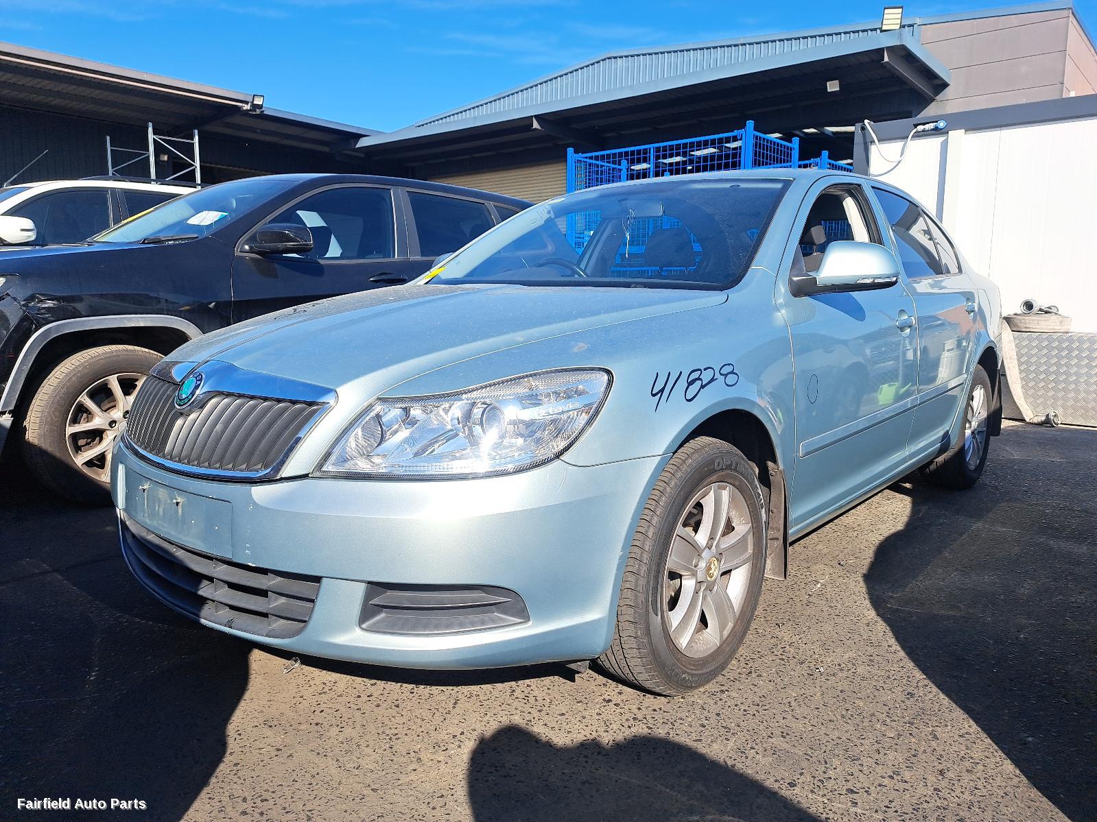 2012 Skoda Octavia Left Headlamp