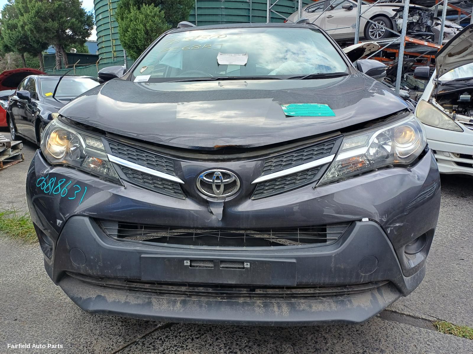 2015 Toyota Rav4 Left Taillight