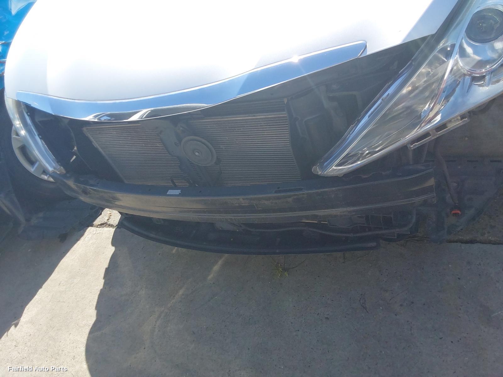 2010-2014 Hyundai I45 Left Front Door