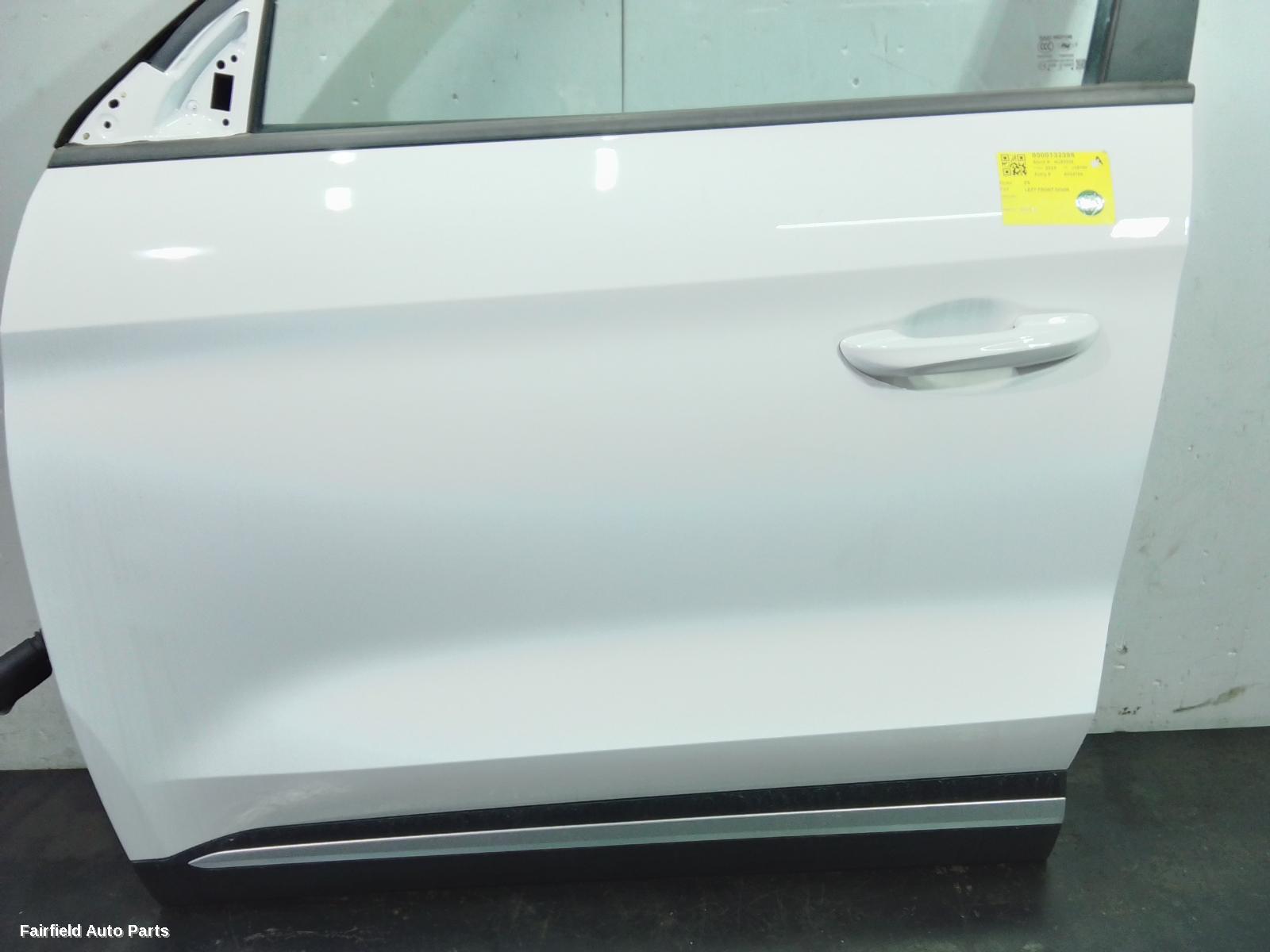 2024-2026 Mg Zs Left Front Door