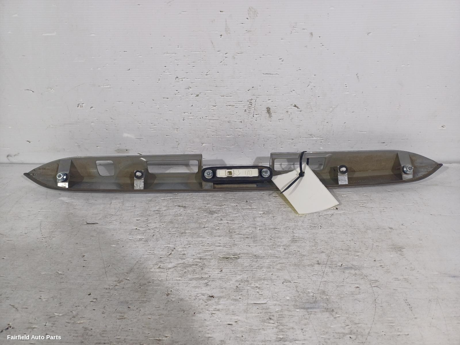 2016 Toyota Tarago Rear Garnish