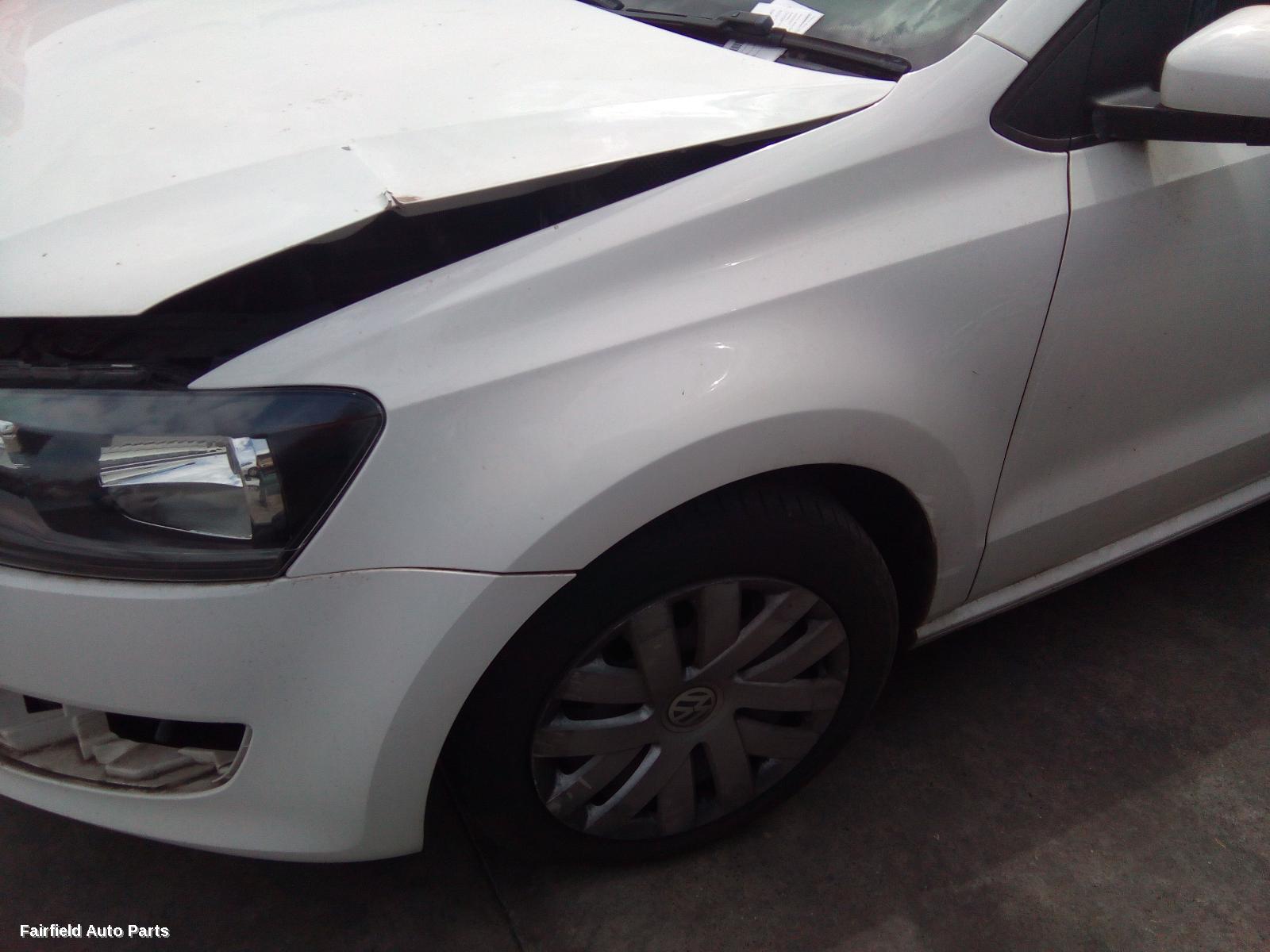 2013 Volkswagen Polo Right Taillight