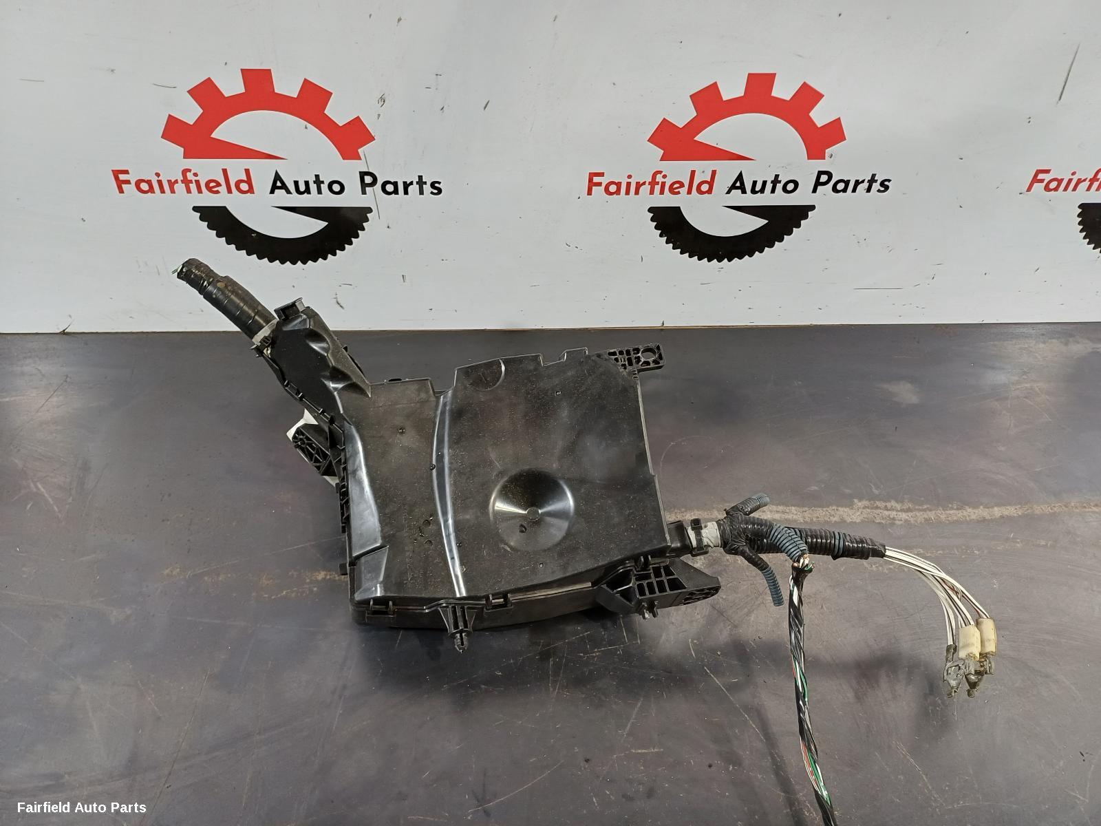 2012-2018 Toyota Corolla Fuse Box