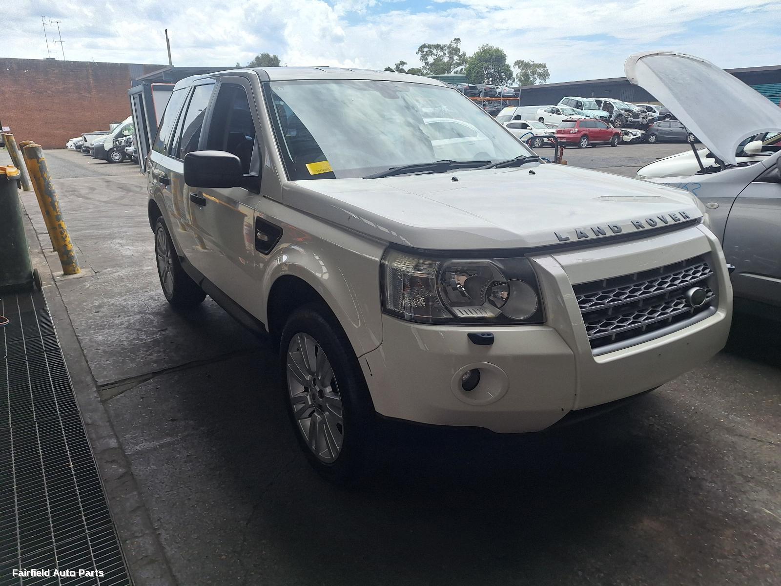 2010 Land Rover Freelander Right Taillight