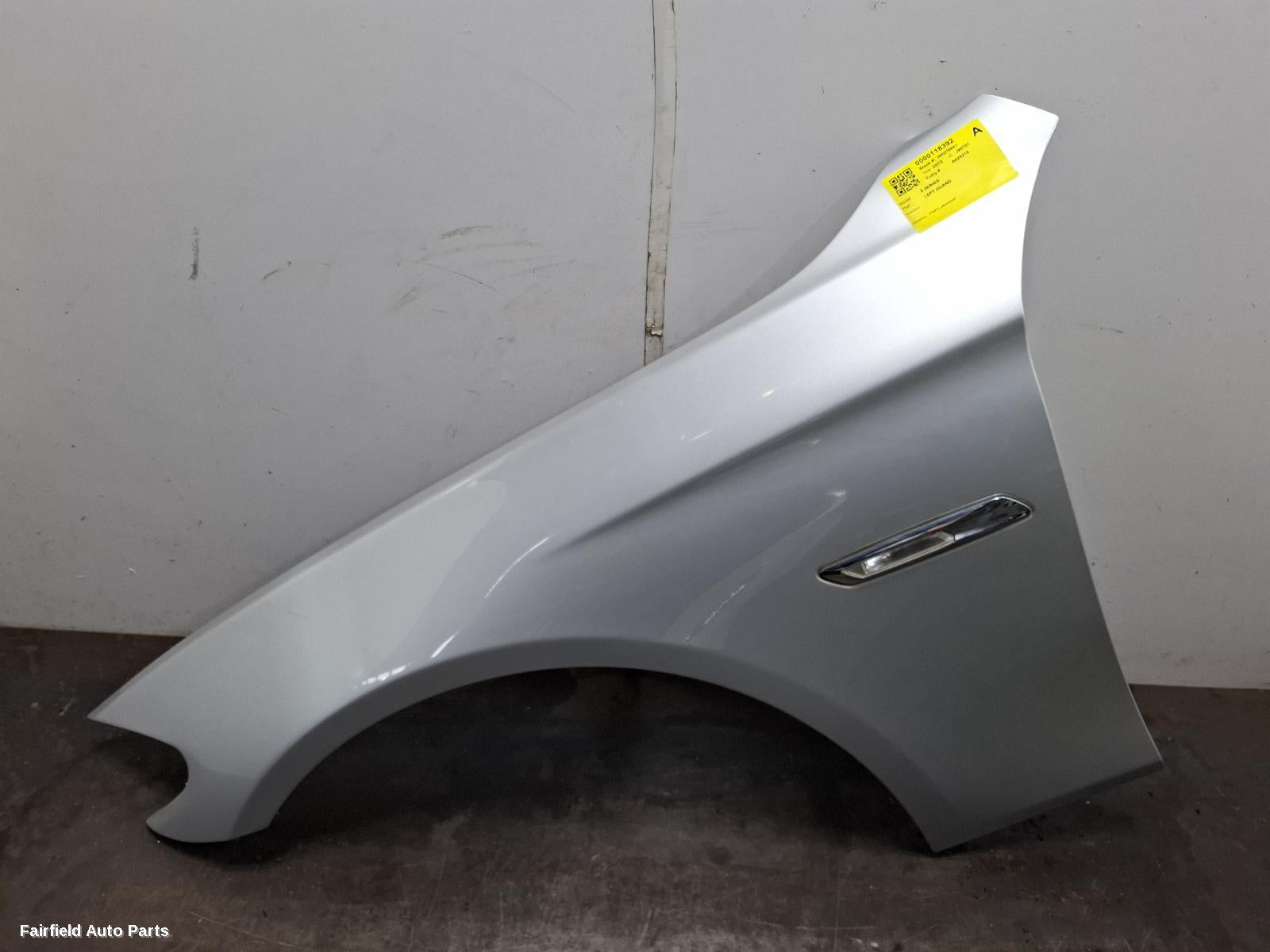 2010-2017 Bmw 5 Series Left Guard