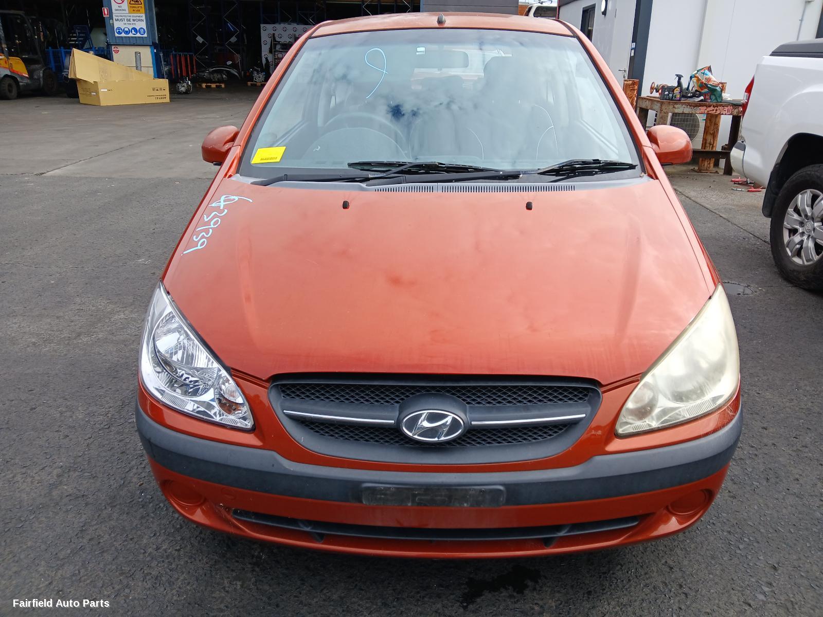 2010 Hyundai Getz Left Front Hub Assembly