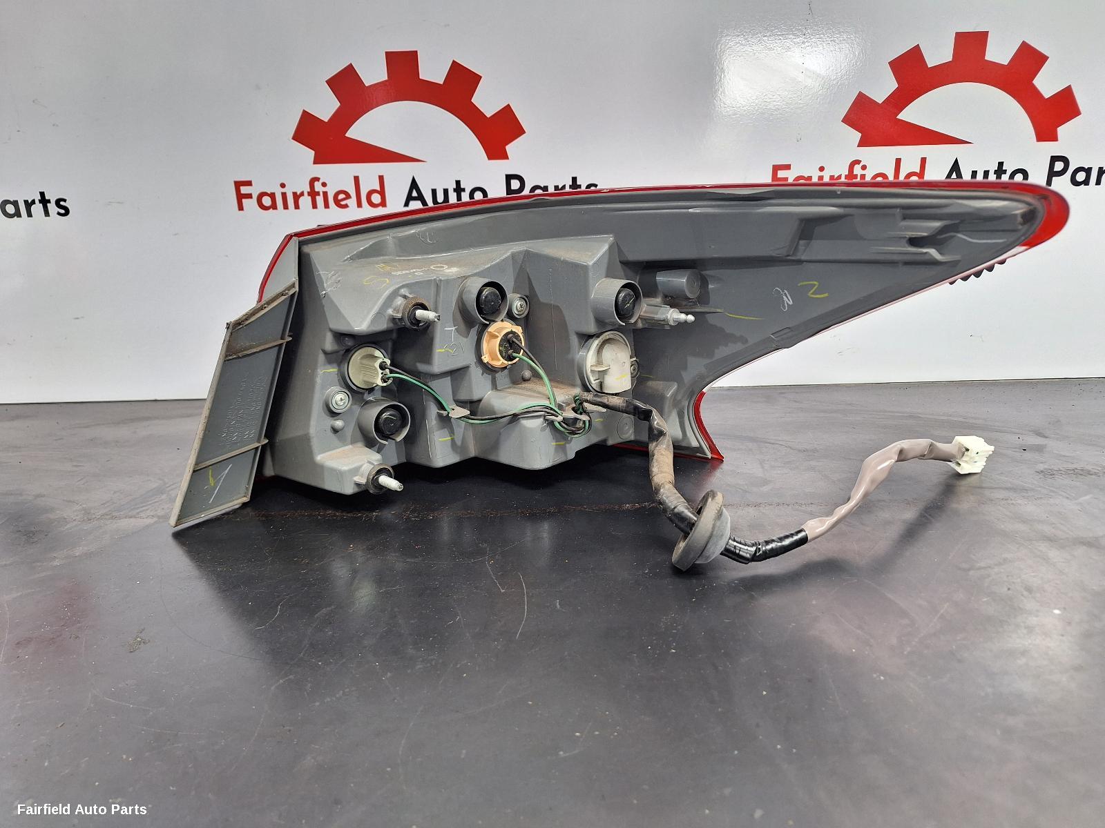 2014 Nissan Pulsar Left Taillight