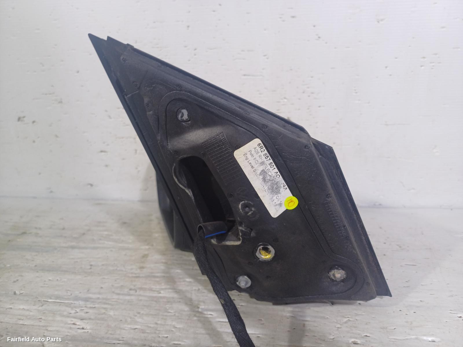 2010-2014 Volkswagen Polo Left Door Mirror