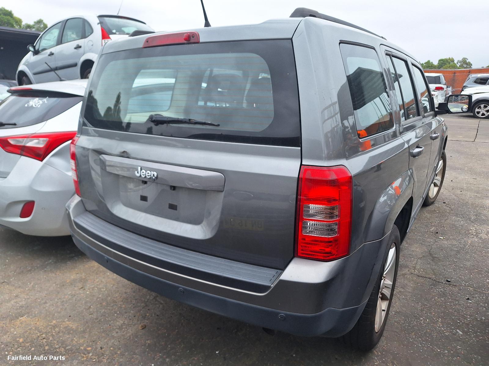 2013 Jeep Patriot Grille