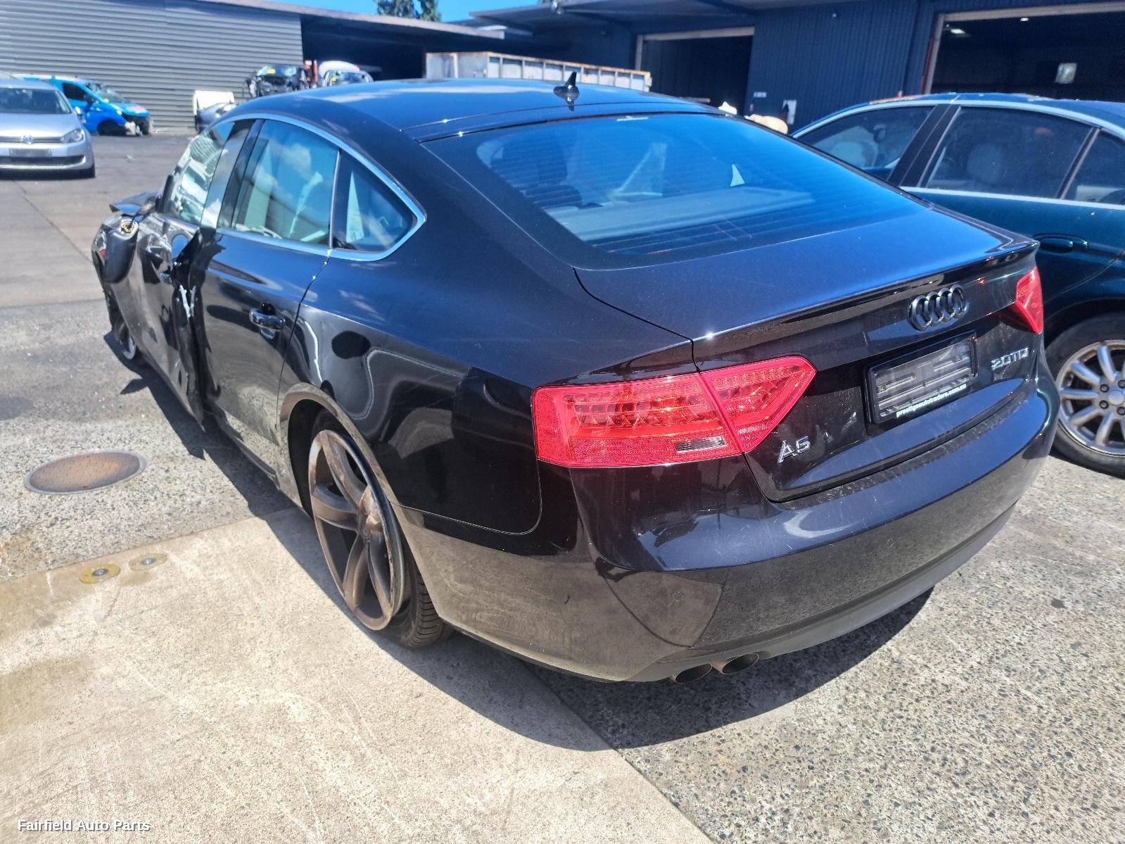 2012 Audi A5 Right Rear Door Sliding