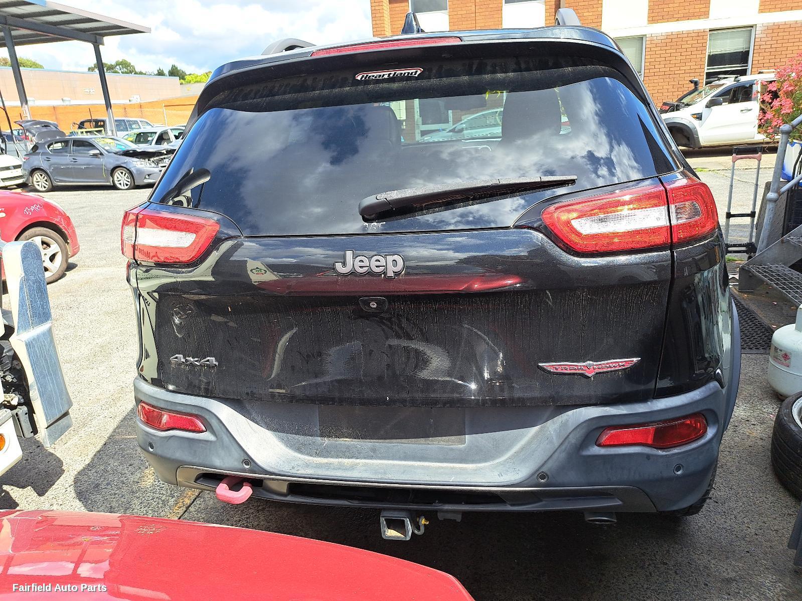 2014-2018 Jeep Cherokee Front Bumper