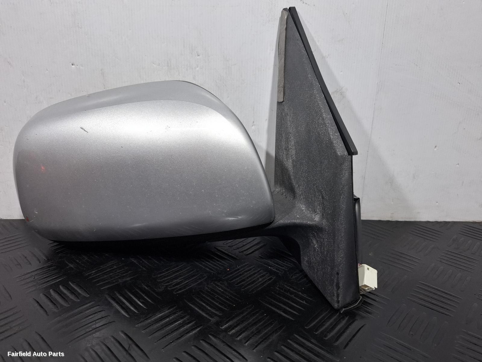 2005-2008 Toyota Rav4 Right Door Mirror