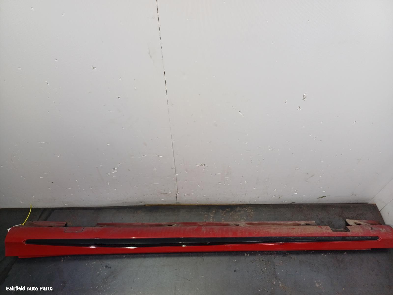 2012-2018 Mercedes A Class Side Step Skirt