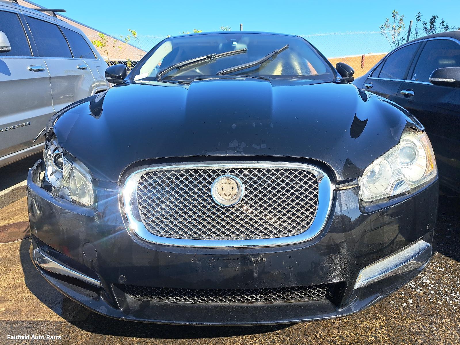 2010 Jaguar Xf Left Headlamp