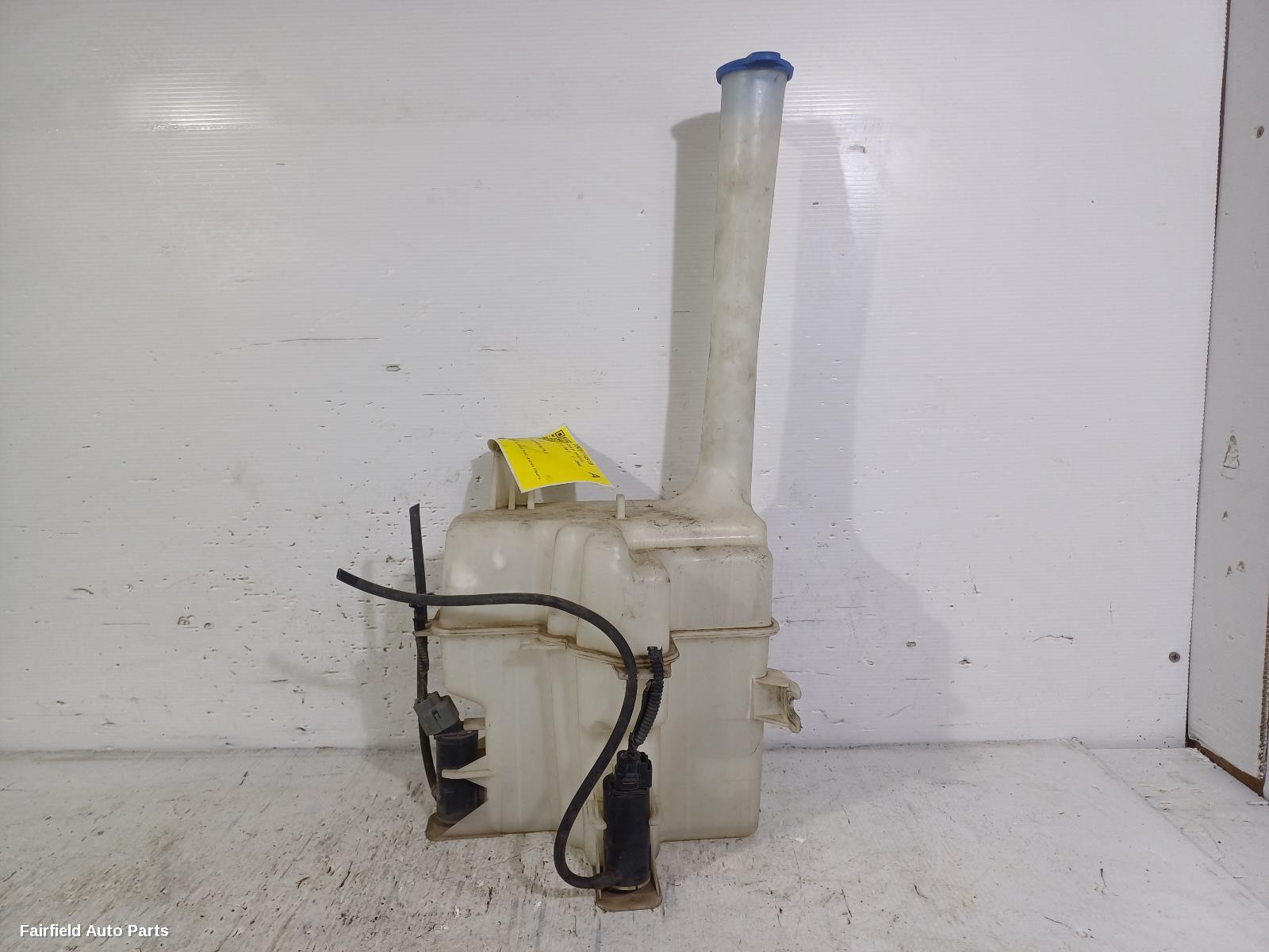 2009-2016 Hyundai Ix35 Washer Bottle