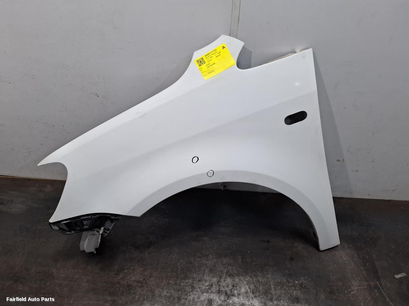 2010-2015 Volkswagen Caddy Left Guard