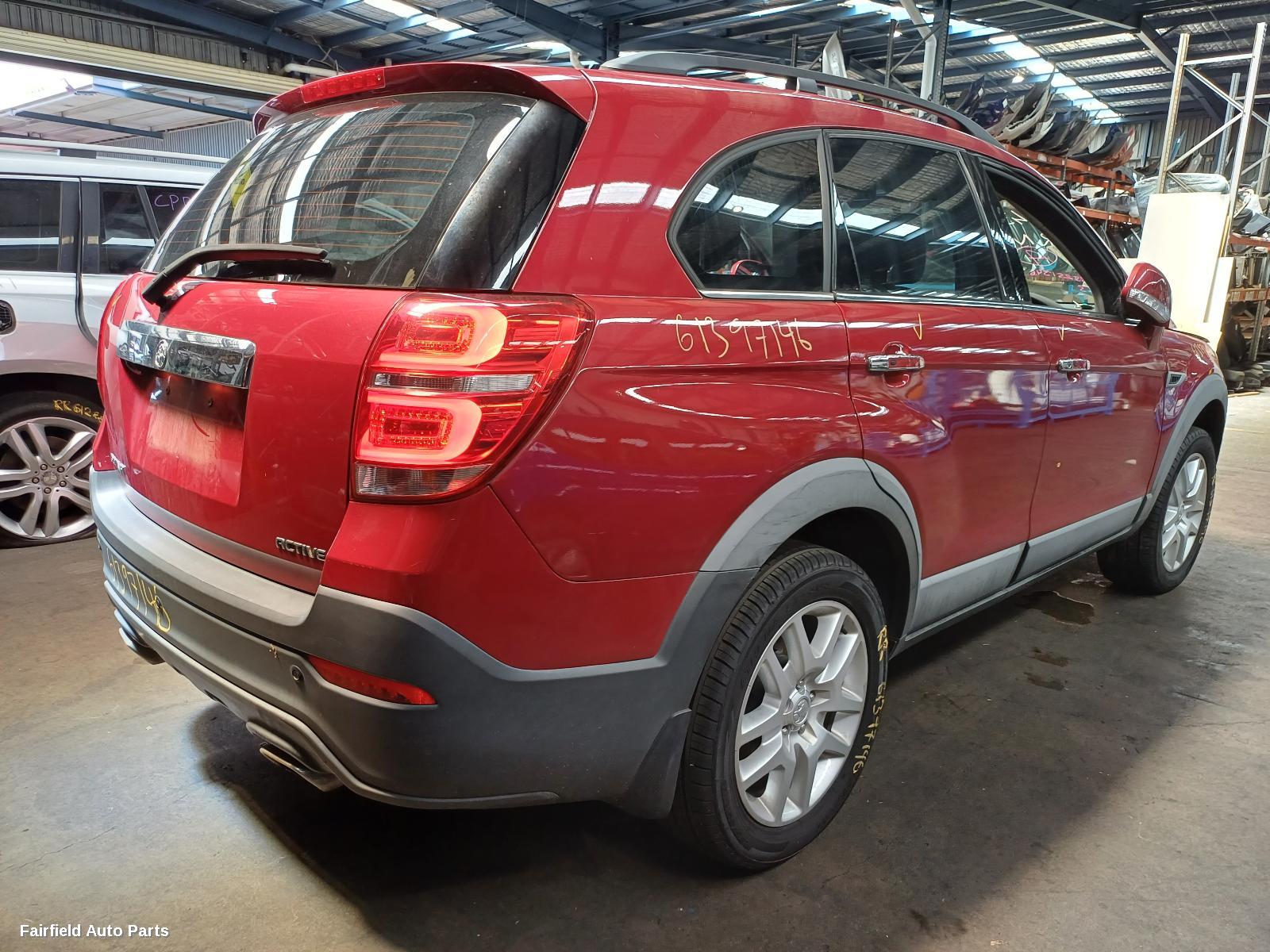 2016 Holden Captiva Right Door Mirror