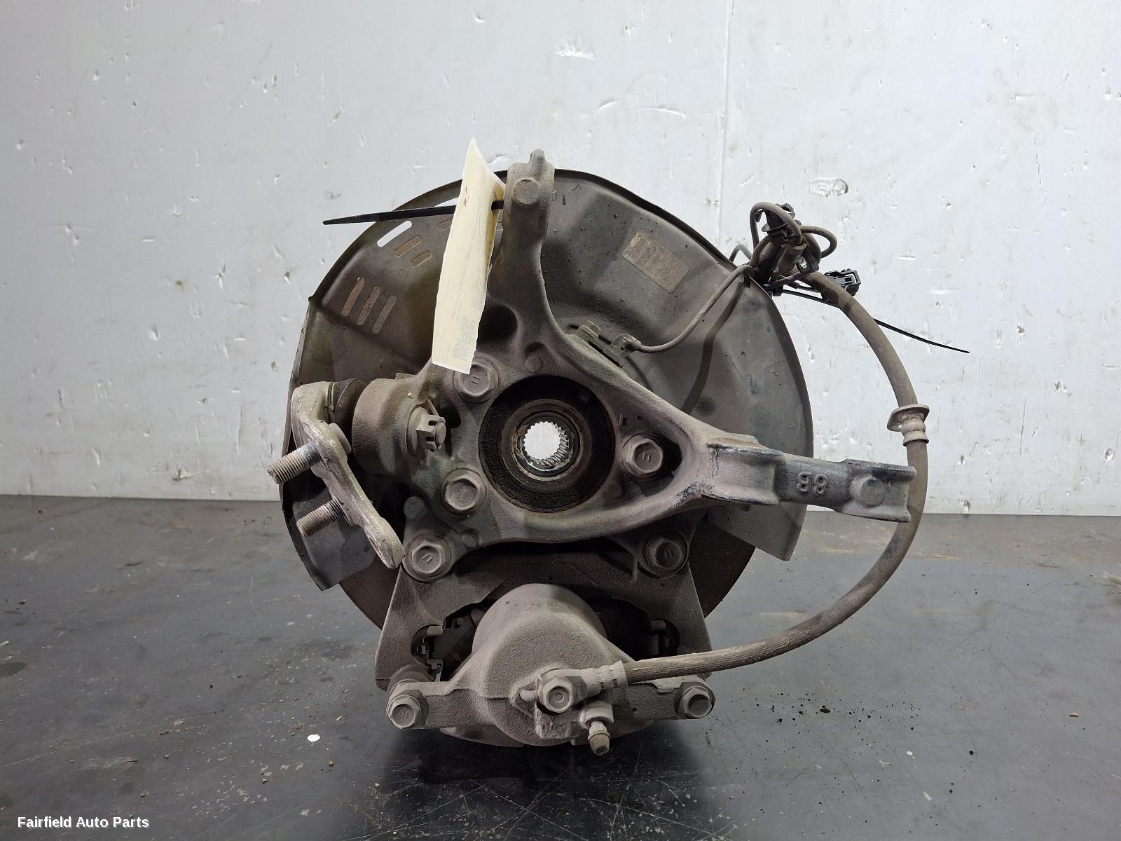 2016-2023 Toyota C-hr Right Front Hub Assembly