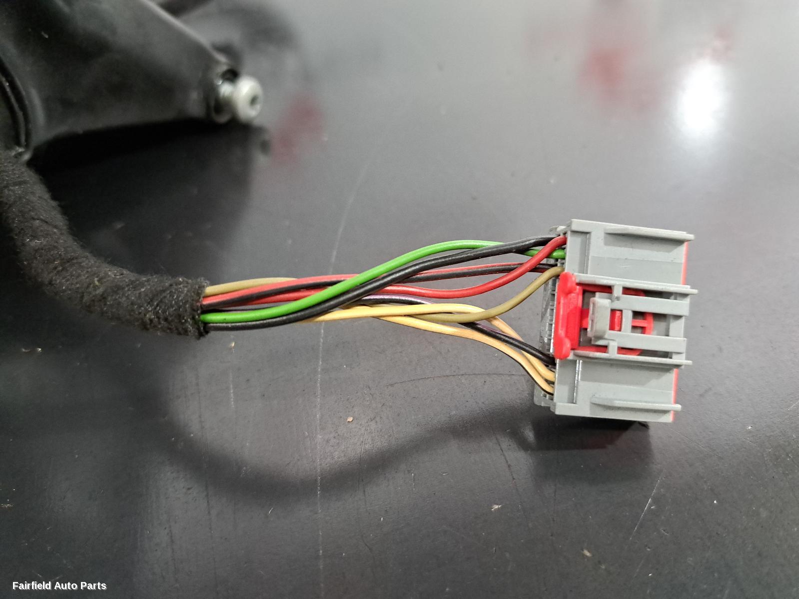 2010 Jaguar Xf Left Door Mirror