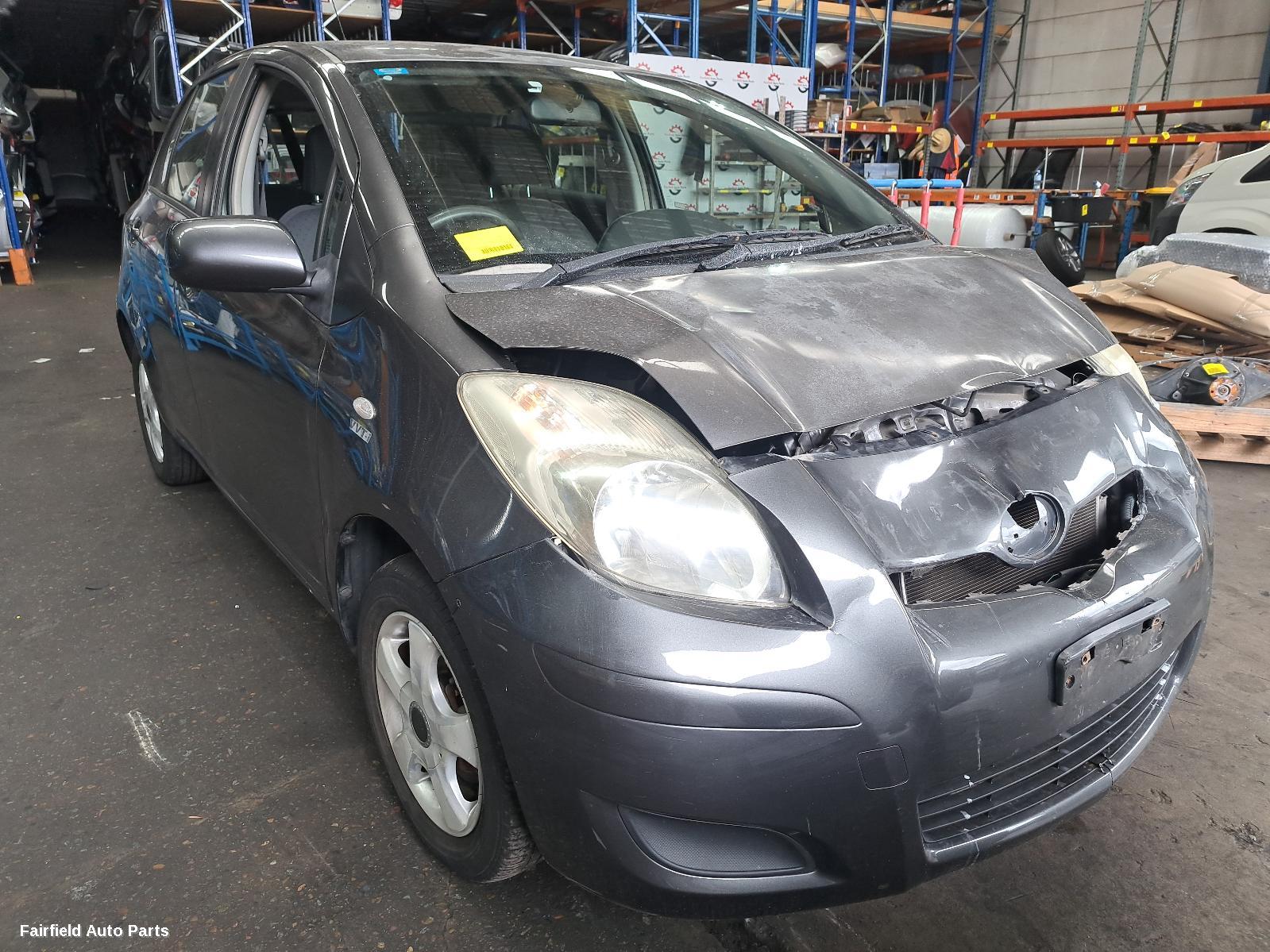 2005-2016 Toyota Yaris Pwr Dr Wind Switch