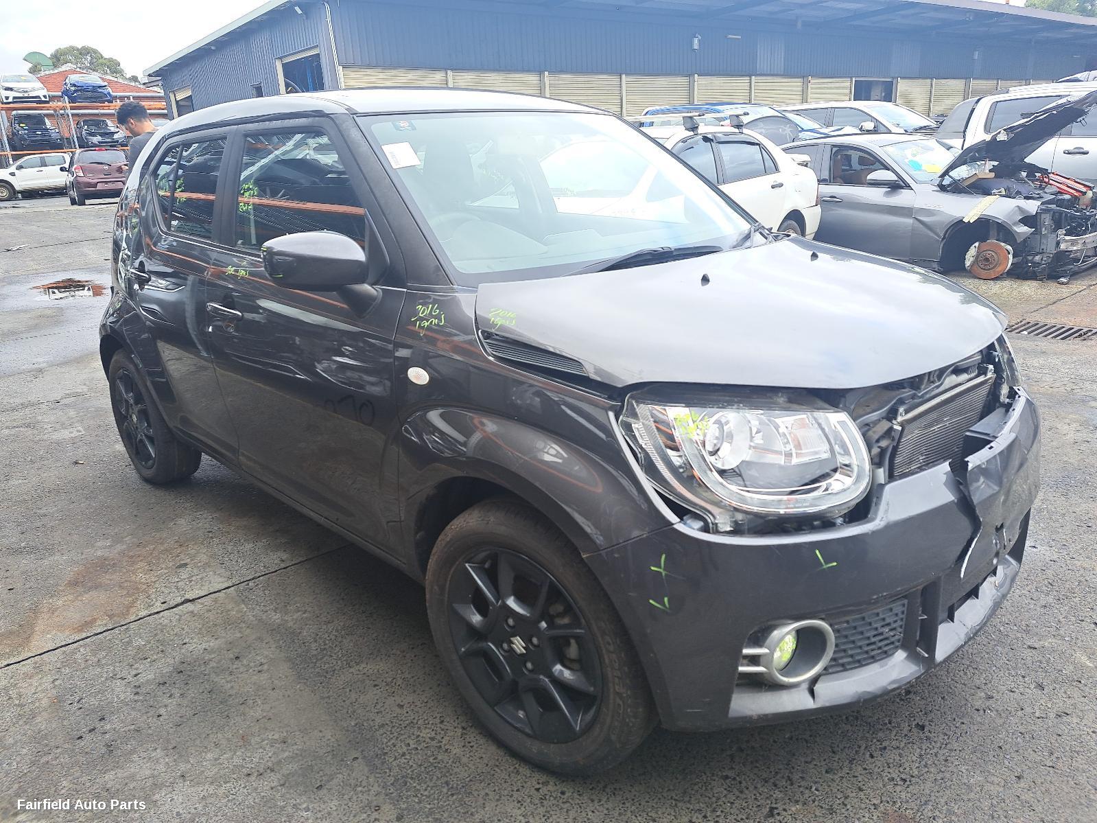 2016 Suzuki Ignis Left Front Hub Assembly