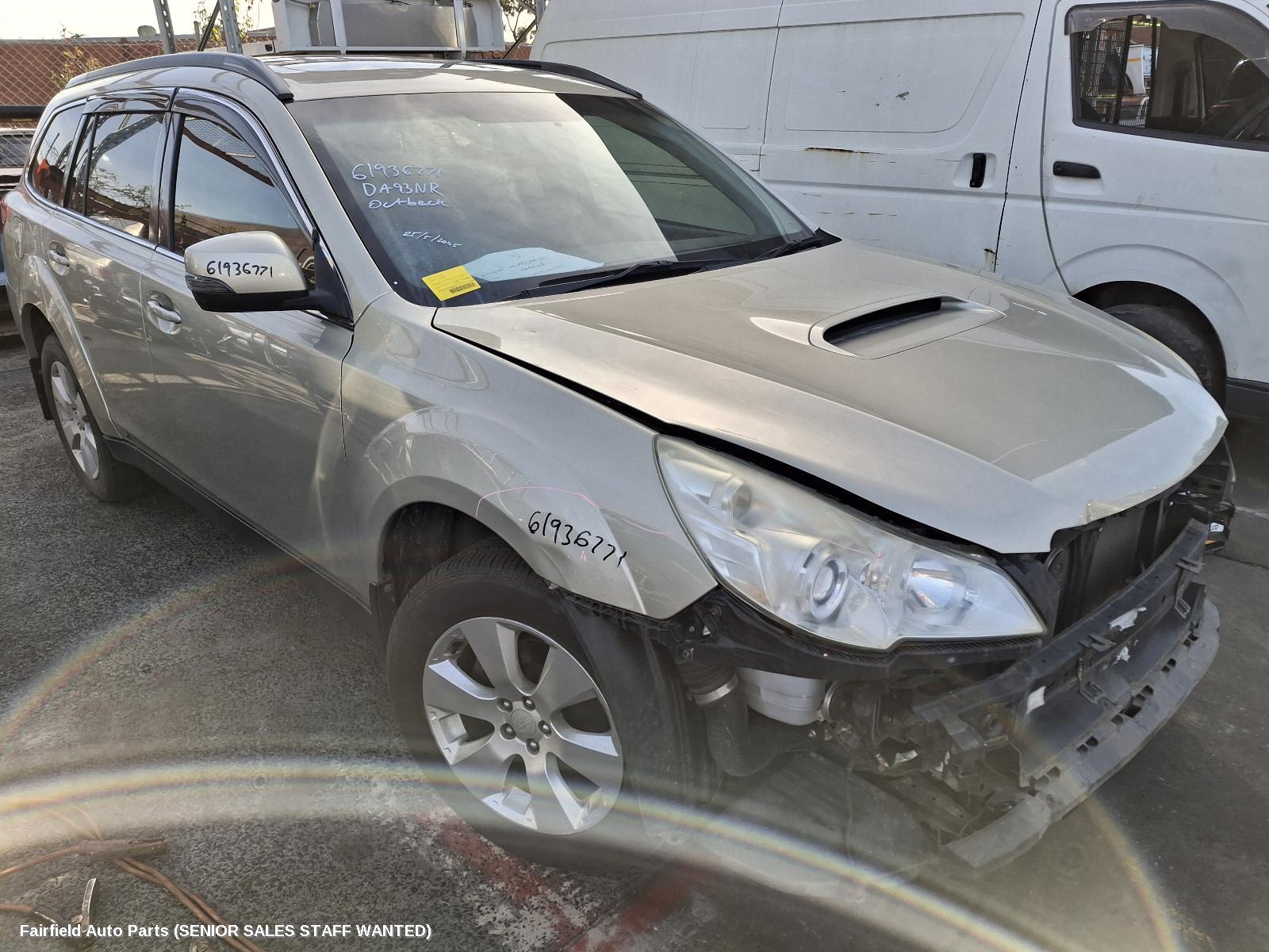 2012 Subaru Outback Left Rear Door Sliding