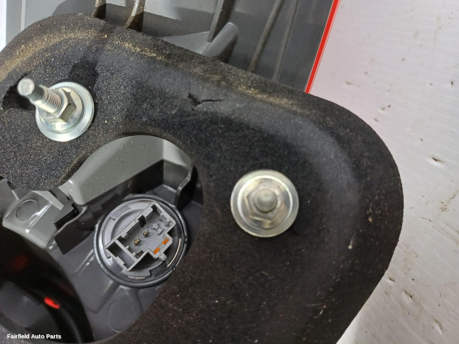 2008-2011 Honda Accord Left Taillight