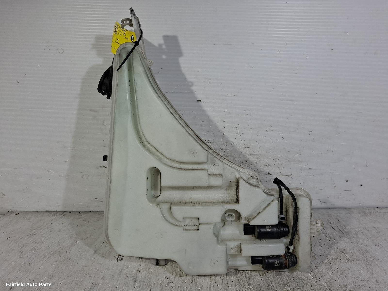 2011-2019 Bmw 1 Series Washer Bottle