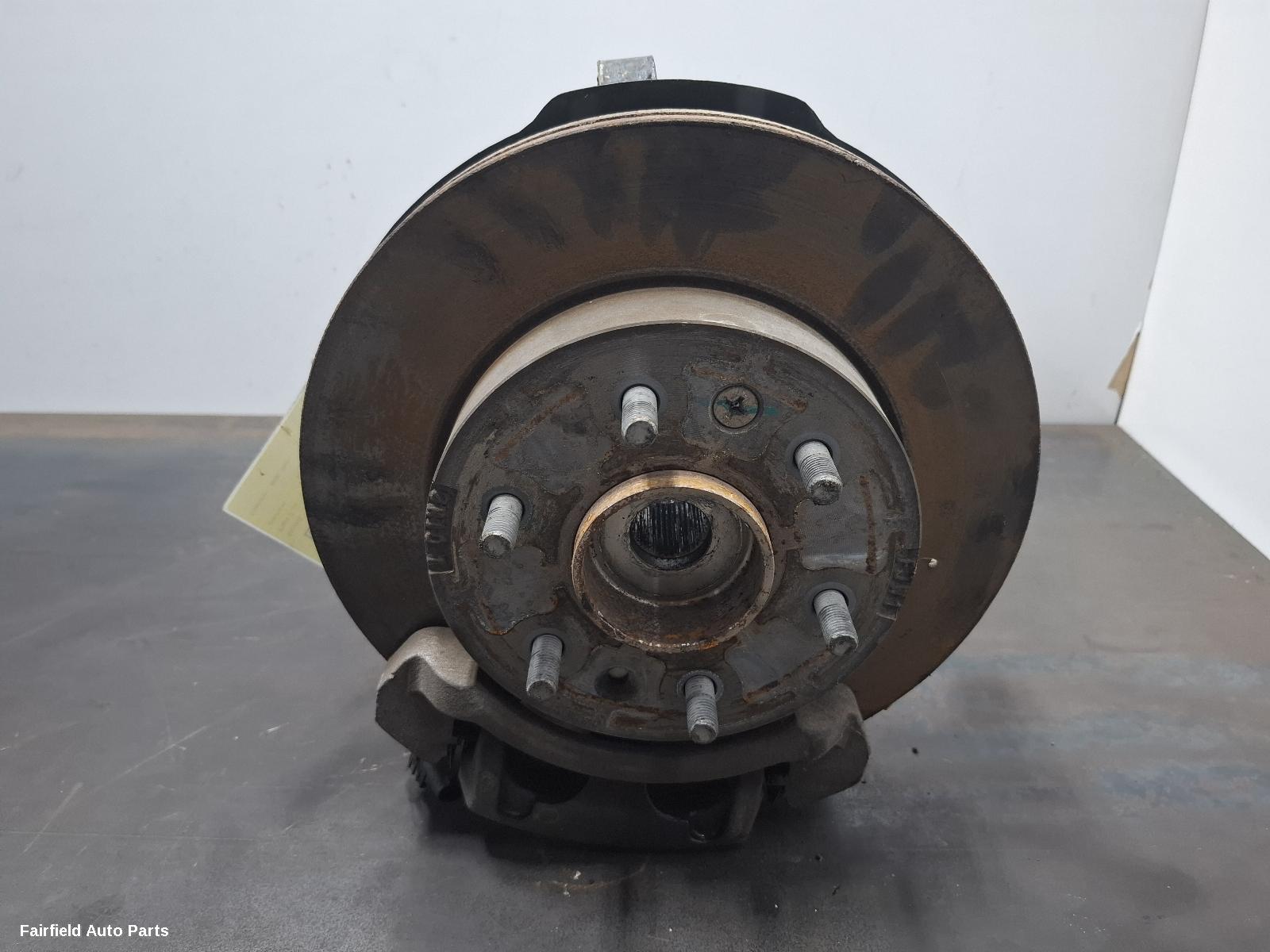 2021-2025 Ldv T60 Right Front Hub Assembly