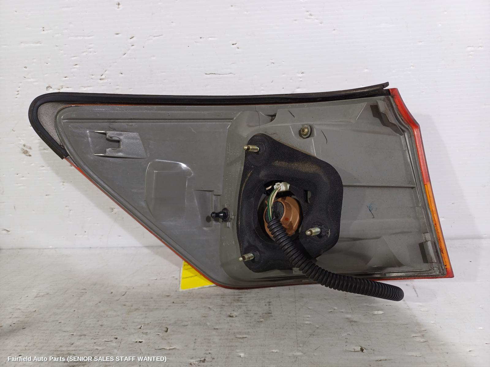 2006 Lexus Is250/is250c Right Taillight