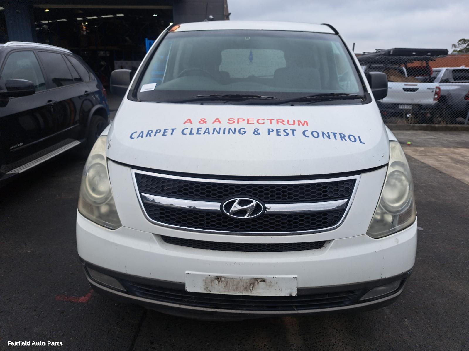 2011 Hyundai Iload/imax Right Headlamp