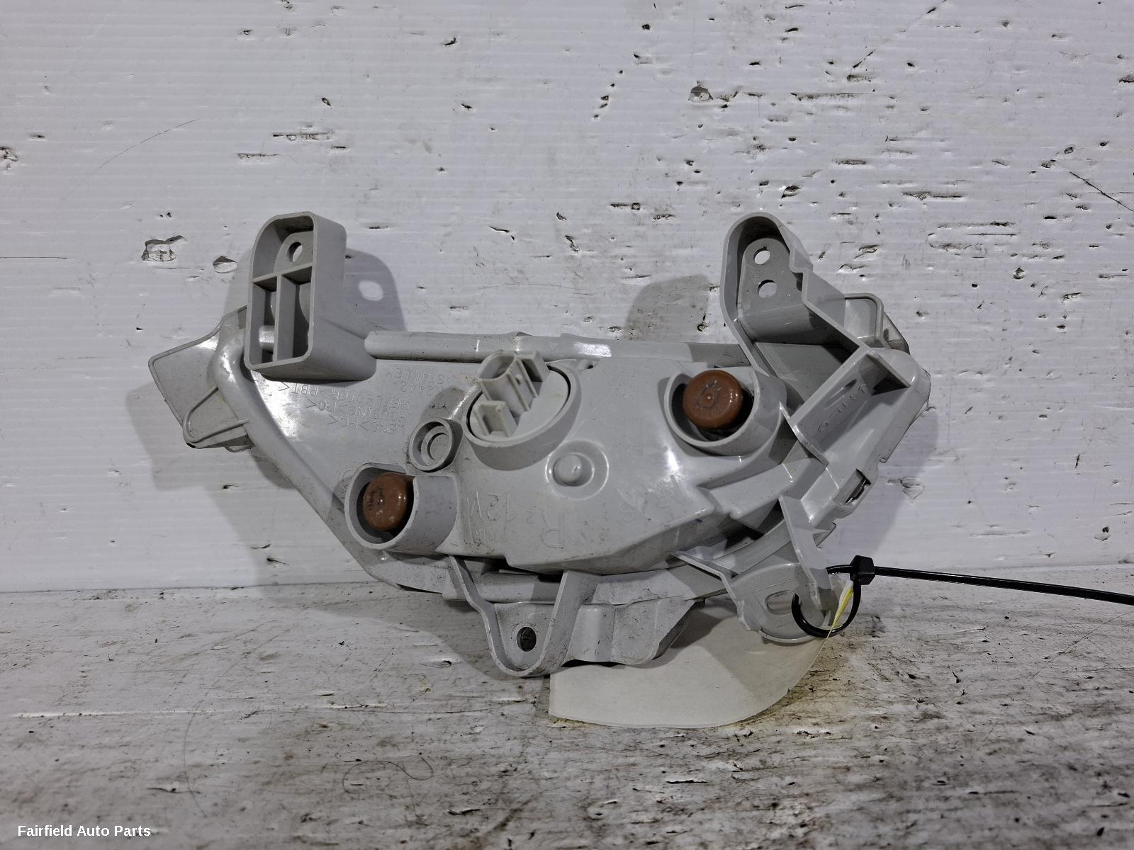 2013-2016 Mazda 3 Right Indicator Fog Side