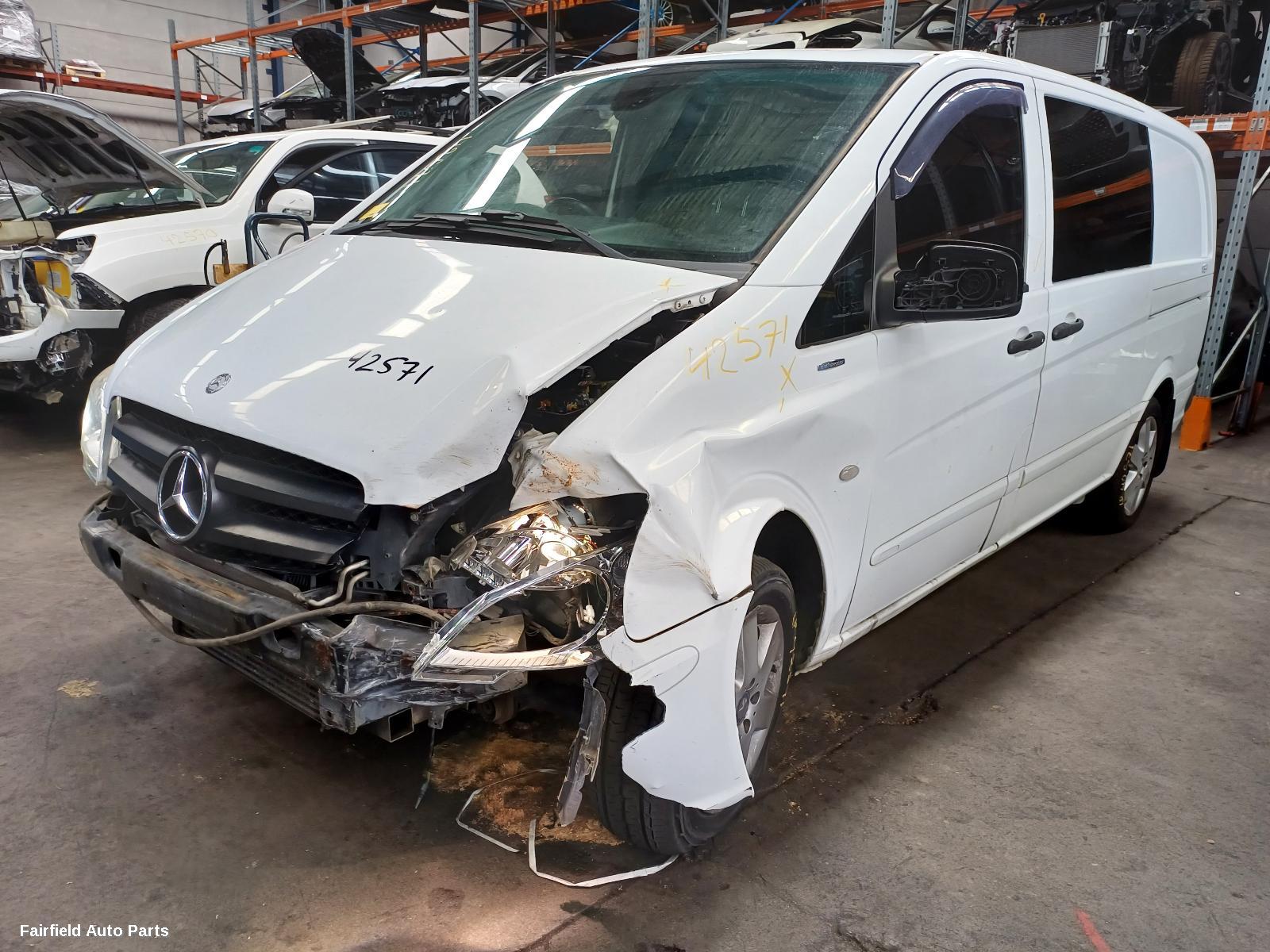 2013 Mercedes Vito Left Taillight