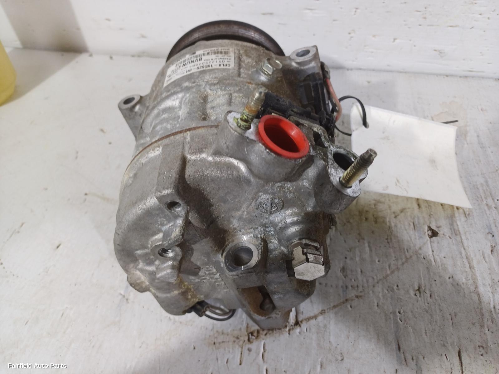 2016-2019 Land Rover Discovery Sport A C Compressor