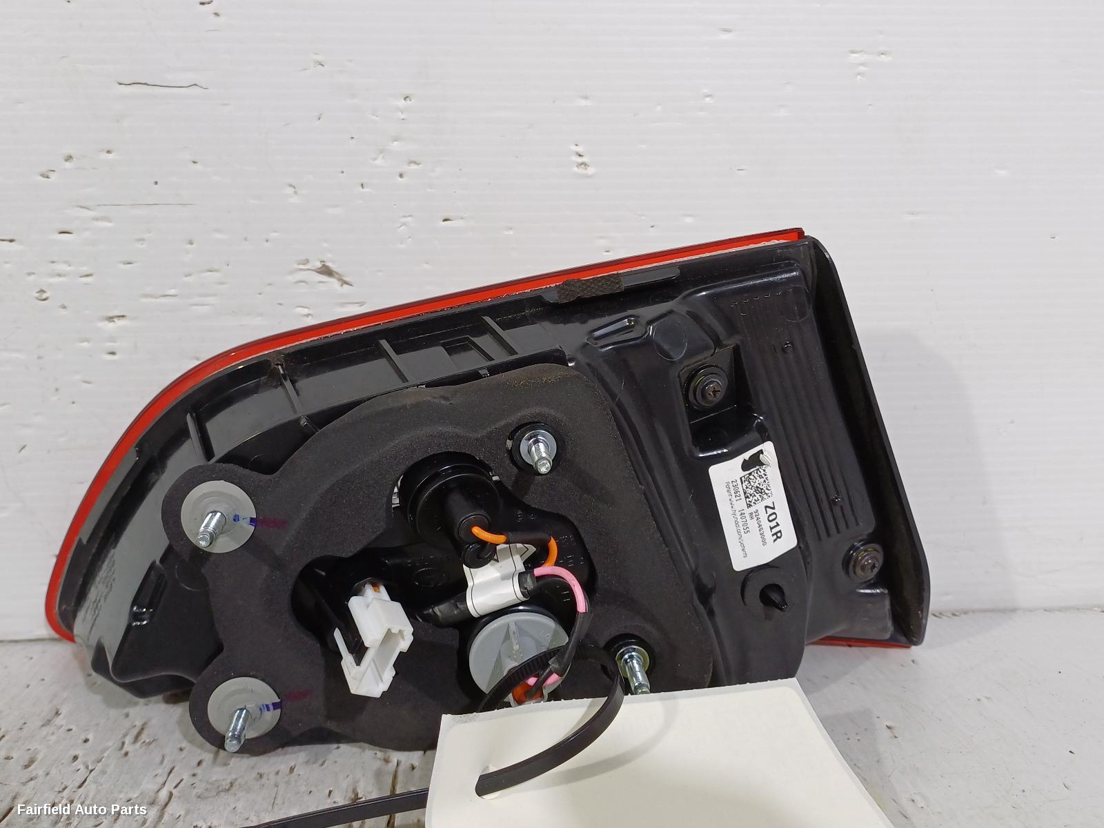 2017-2023 Hyundai I30 Rear Garnish